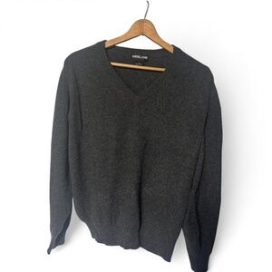 Men’s size XXL Kirkland Signature Gray Cashmere Pullover Sweater